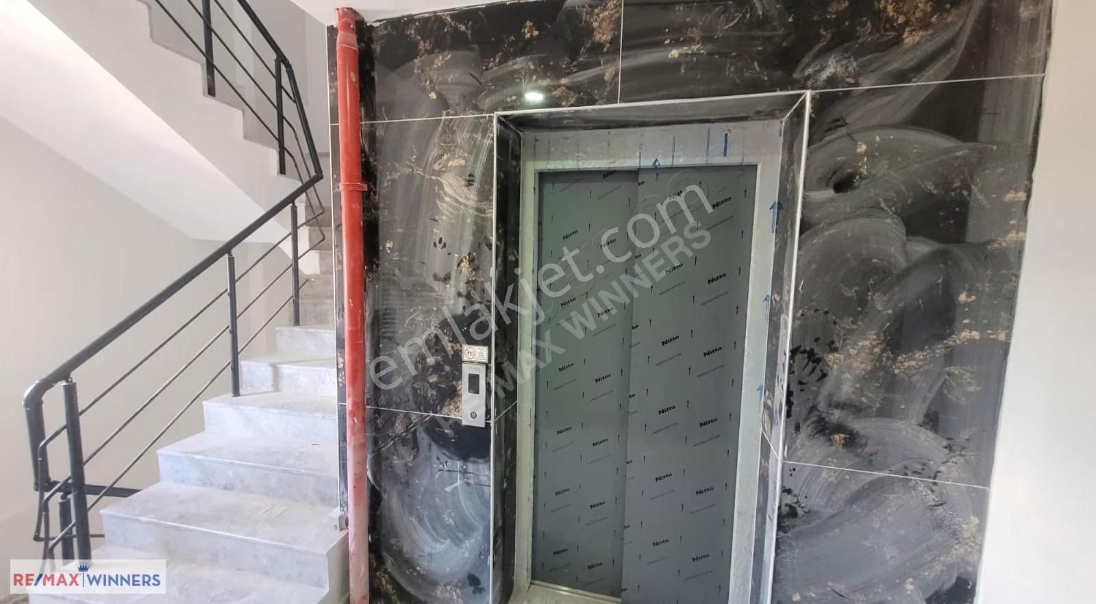 Çankaya'da Şehir Hastanesine 3 Dk - Sıfır Lüks 3+1 - Görsel 23