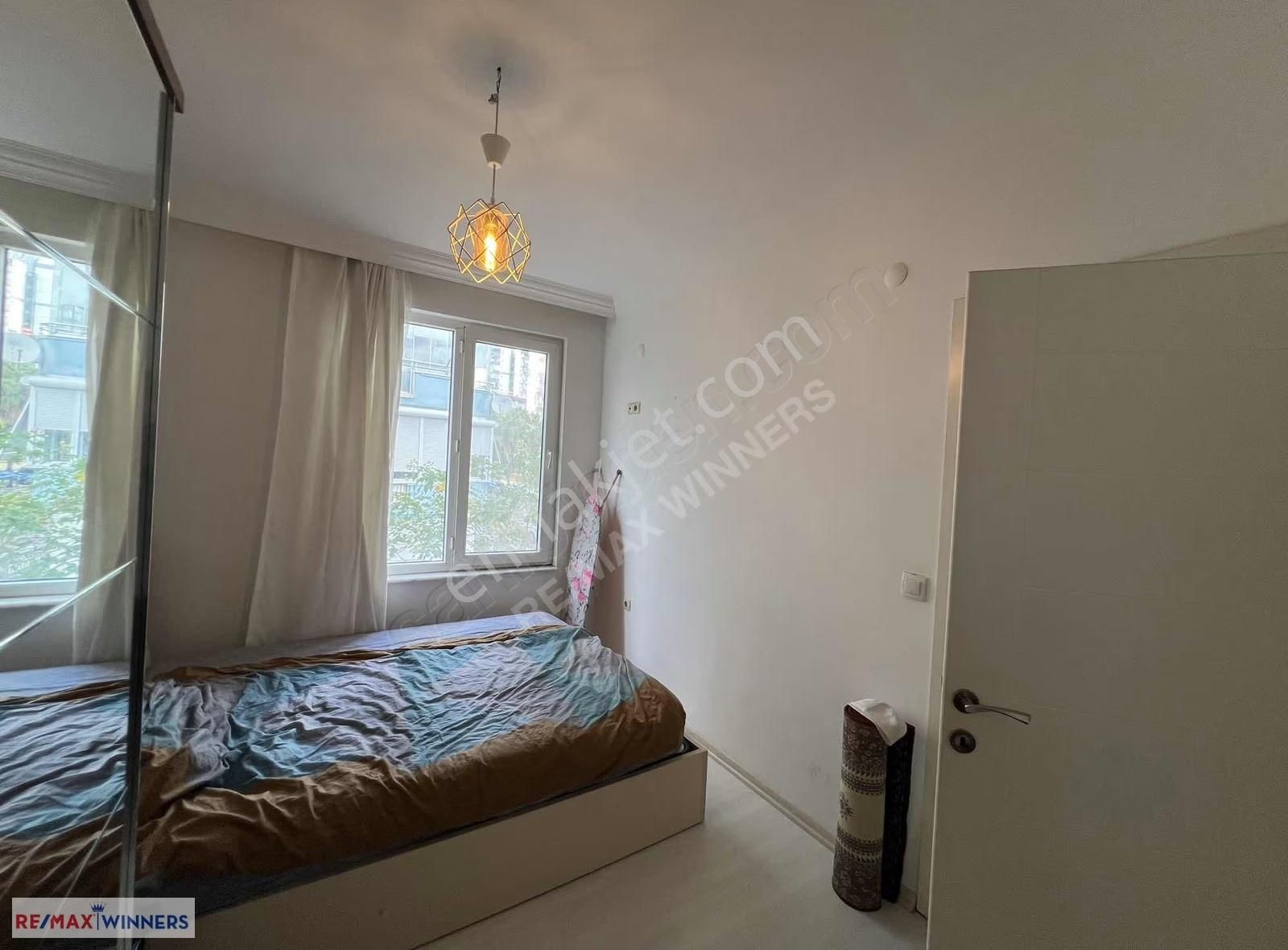 Siteler Mahallesinde Ara Kat Balkonlu 1+1 Kiralık Eşyalı Daire - Görsel 42