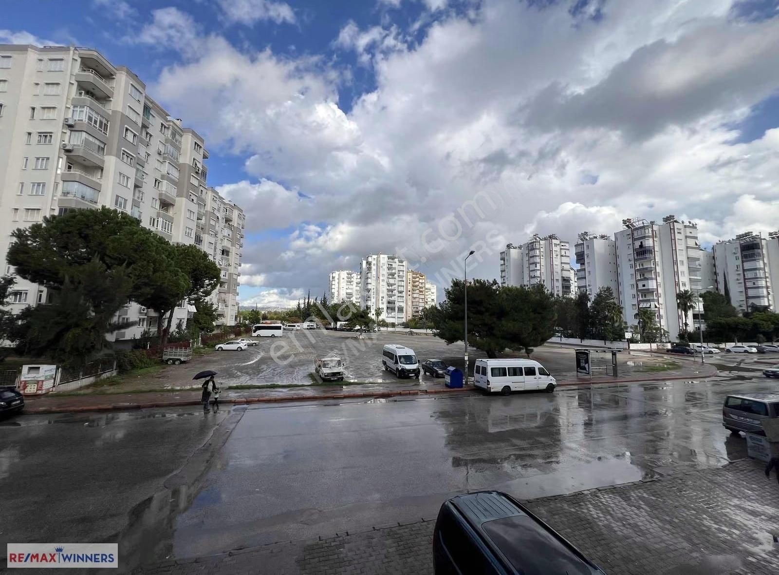 Siteler Mahallesinde Ara Kat Balkonlu 1+1 Kiralık Eşyalı Daire - Görsel 33