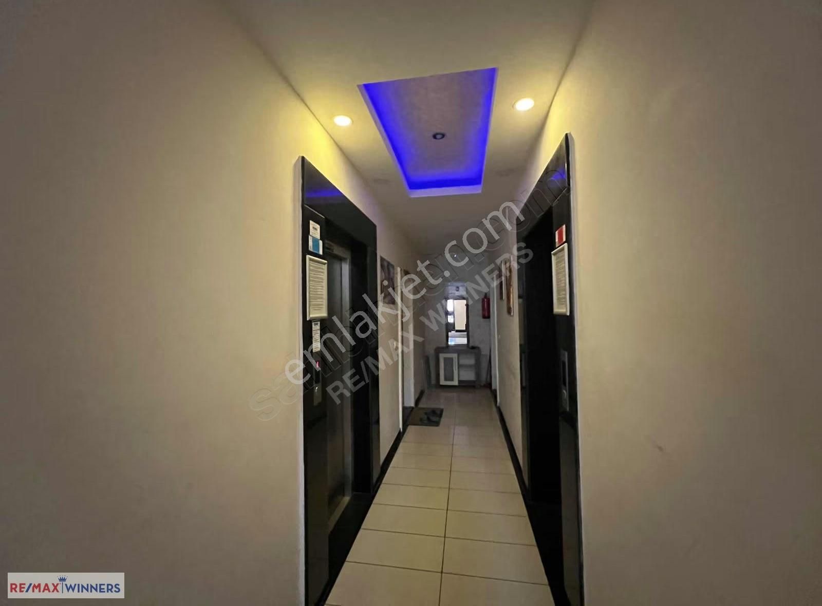 Siteler Mahallesinde Ara Kat Balkonlu 1+1 Kiralık Eşyalı Daire - Görsel 13