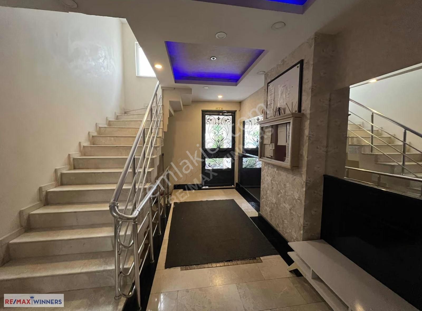 Siteler Mahallesinde Ara Kat Balkonlu 1+1 Kiralık Eşyalı Daire - Görsel 34