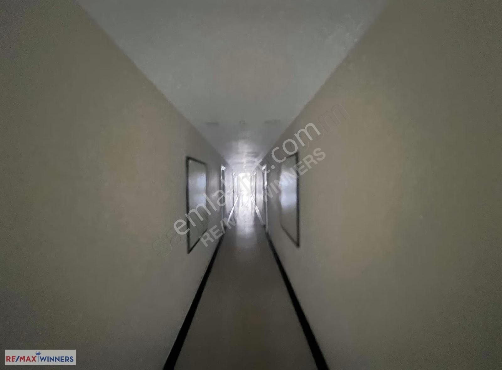 Siteler Mahallesinde Ara Kat Balkonlu 1+1 Kiralık Eşyalı Daire - Görsel 10