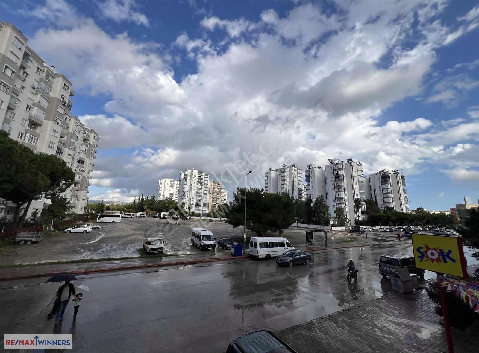 Siteler Mahallesinde Ara Kat Balkonlu 1+1 Kiralık Eşyalı Daire - Görsel 3