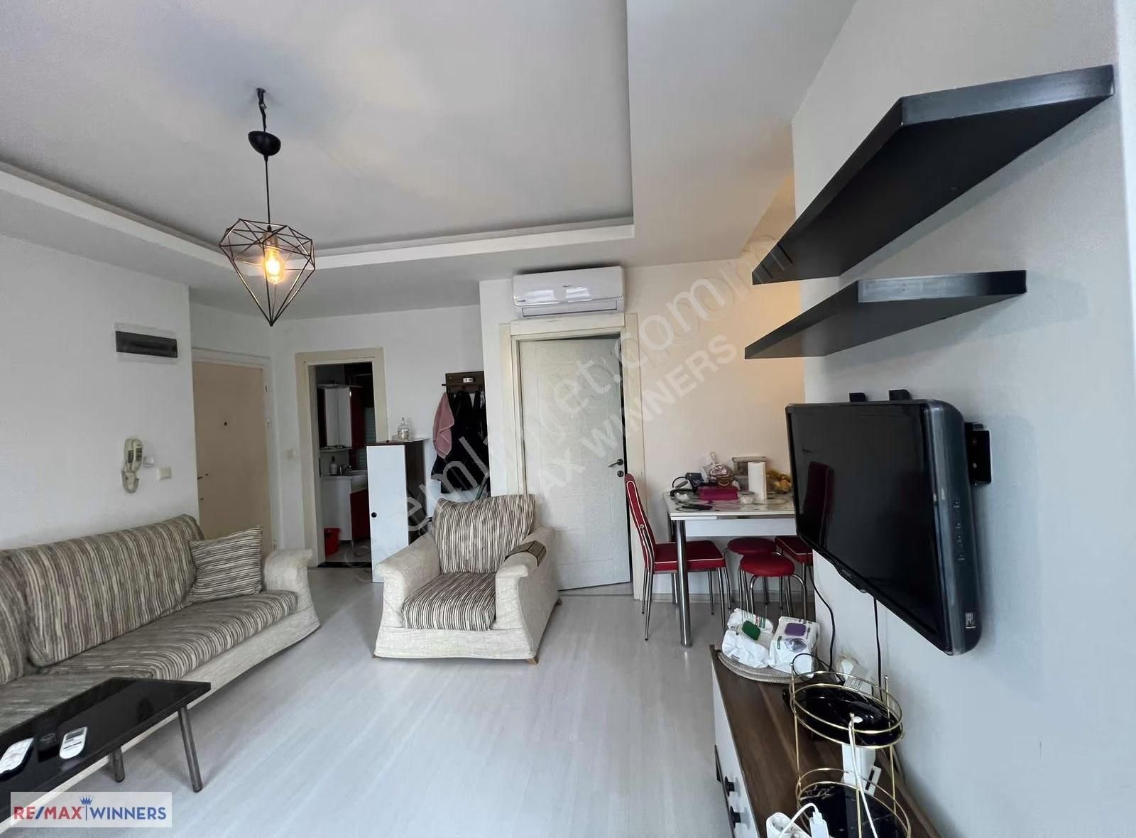 Siteler Mahallesinde Ara Kat Balkonlu 1+1 Kiralık Eşyalı Daire - Görsel 22