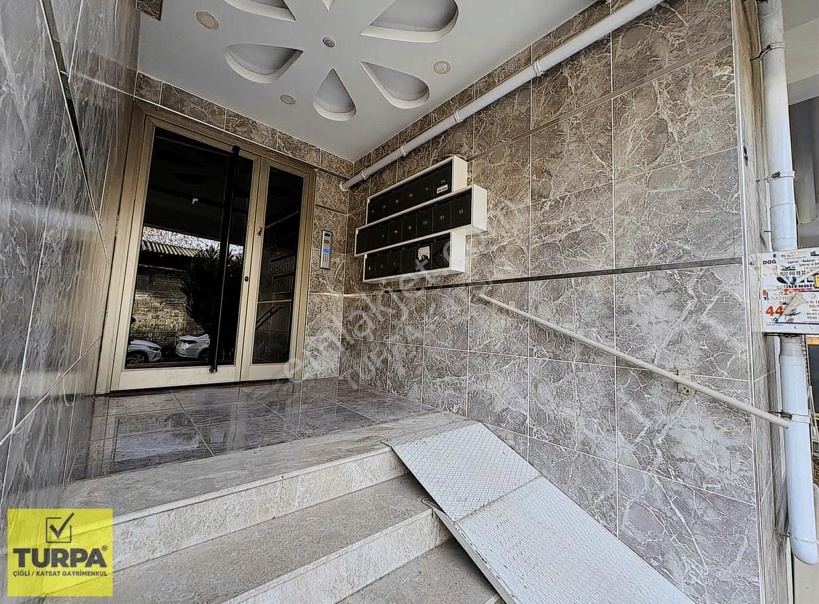 Karşıyaka Medical Point Hastane Yakını, 1+0 Satılık Daire - Görsel 12