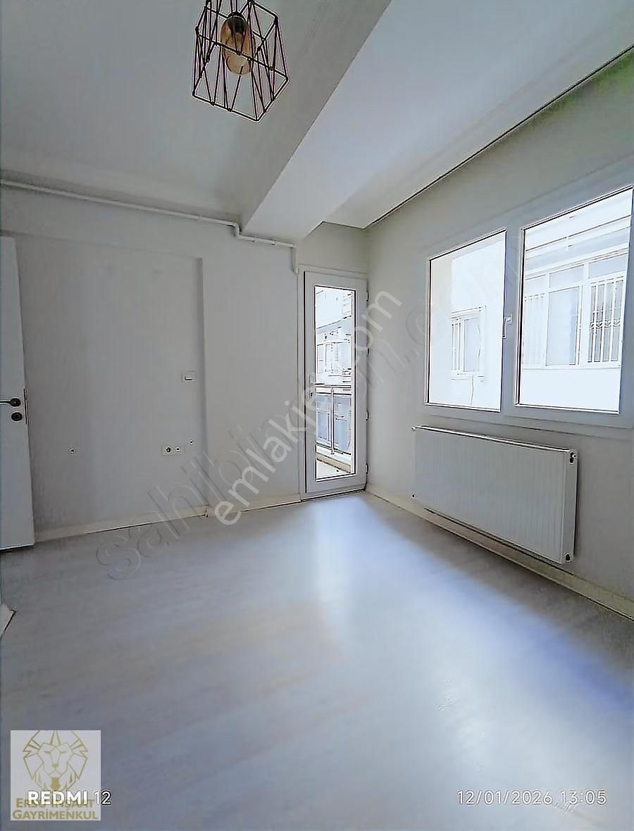 Ersü'den Asansörlü,otoparklı,doğalgazlı,genç Binada 2+1 Daire - Görsel 3