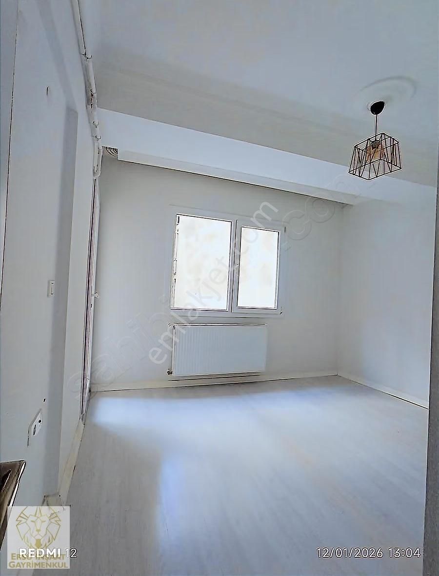 Ersü'den Asansörlü,otoparklı,doğalgazlı,genç Binada 2+1 Daire - Görsel 4