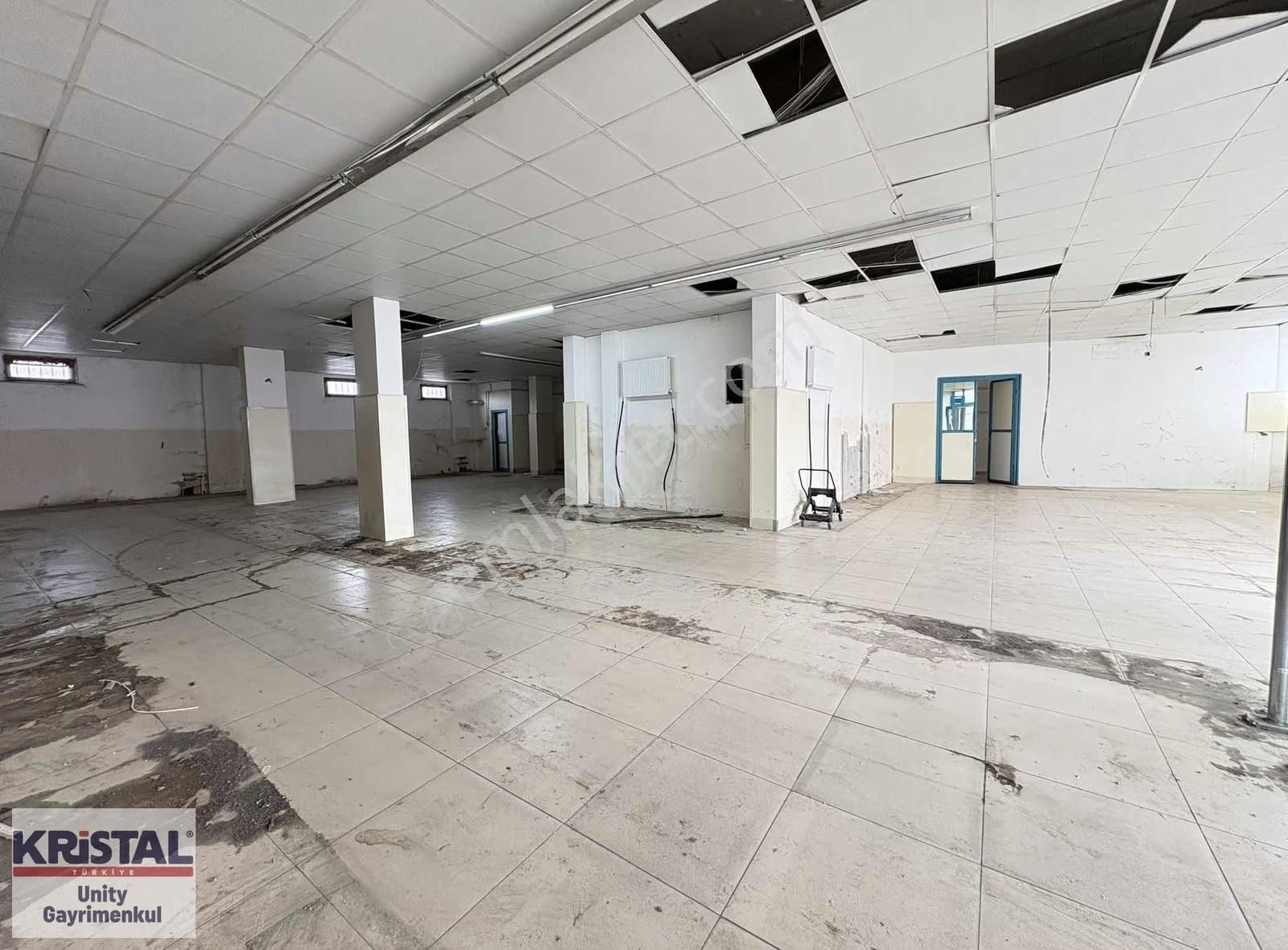 Muttalıp Merkezinde Kiralık 340 M2 Dükkan - Görsel 4