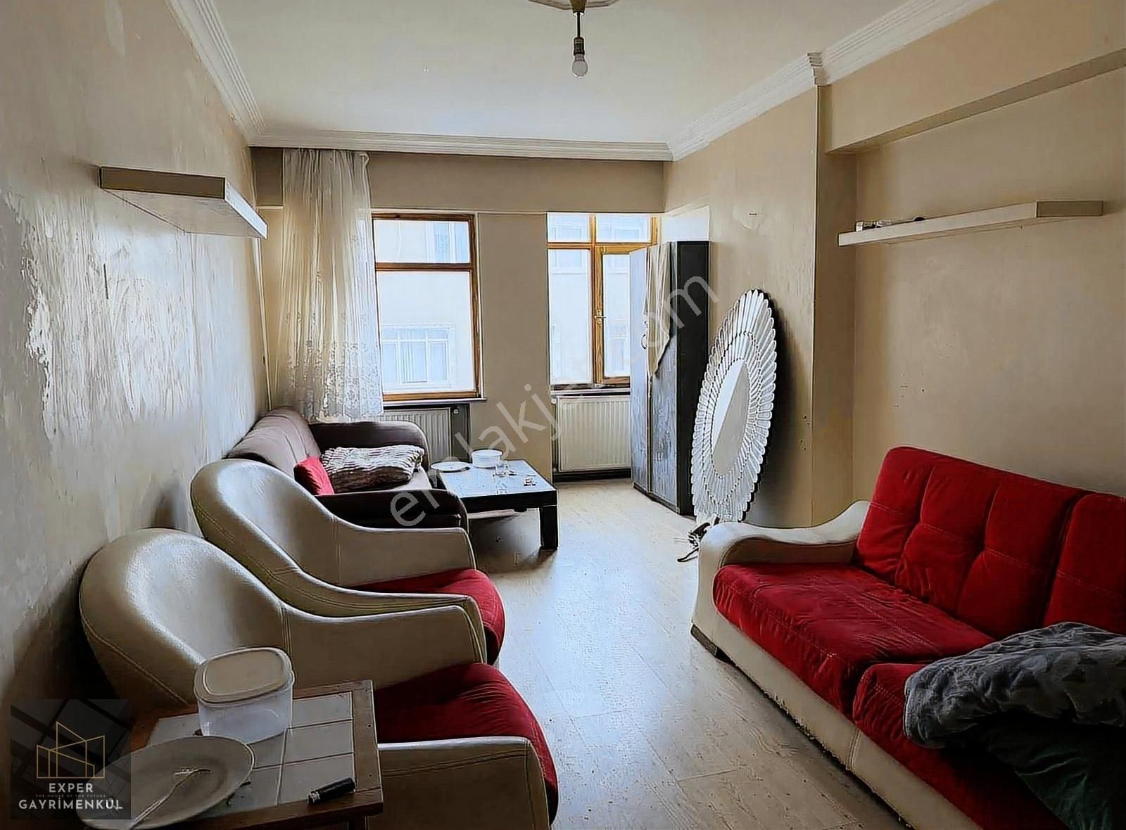 Metro Metrobüs 12 Dk 1+1 Ara Kat Kiralık Daire