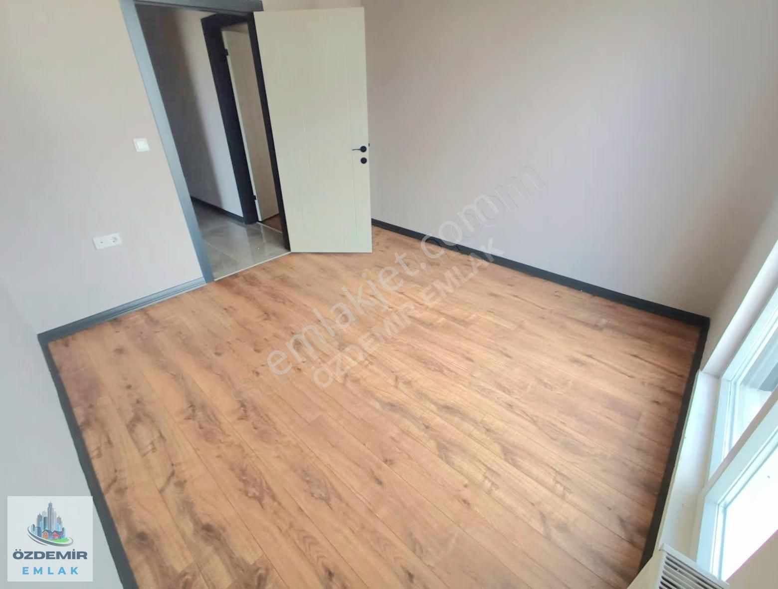 Özdemir Emlak'tan Manzaralı Full Yapılı Giyinme Odalı 4+1!!!! - Görsel 26