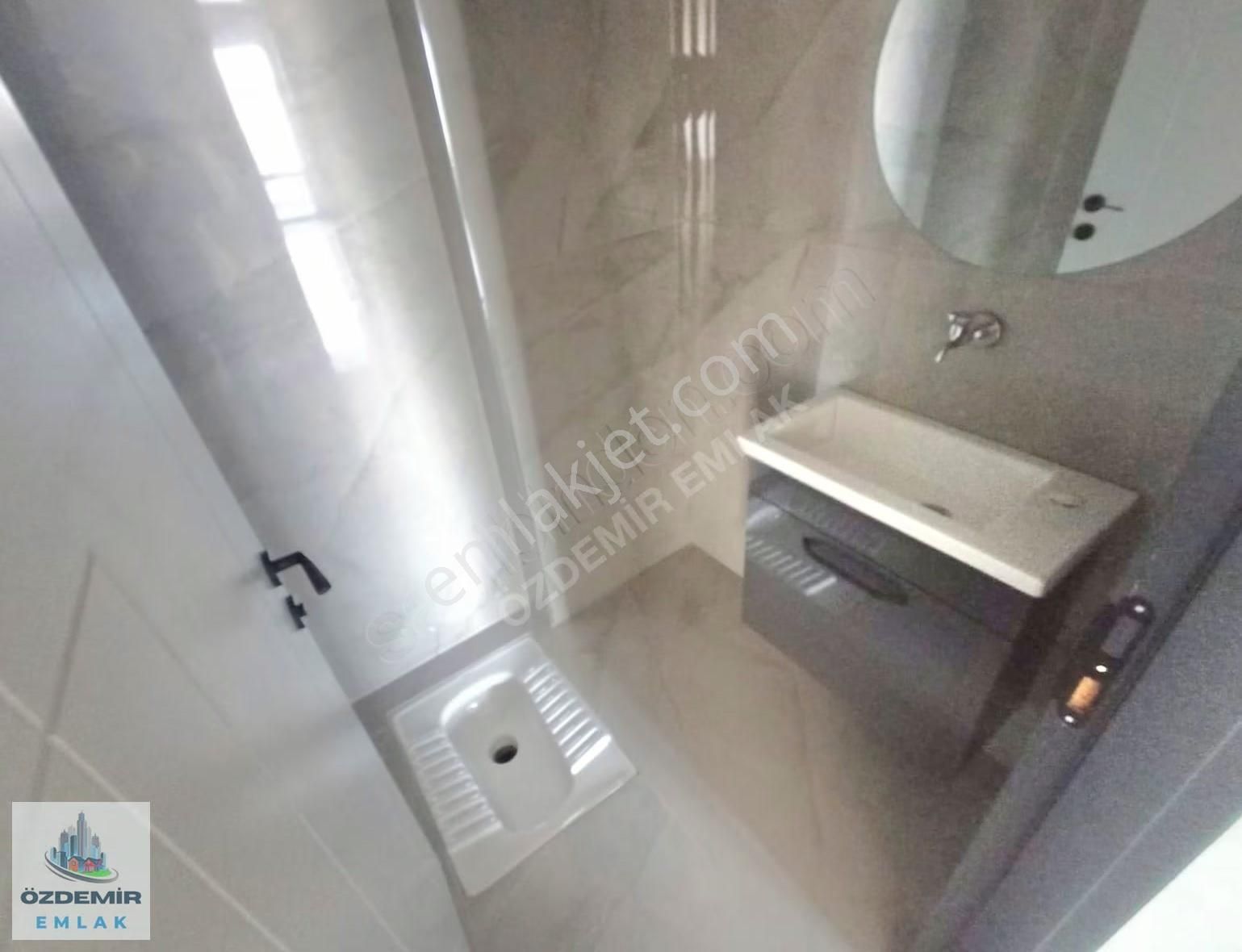 Özdemir Emlak'tan Manzaralı Full Yapılı Giyinme Odalı 4+1!!!! - Görsel 31