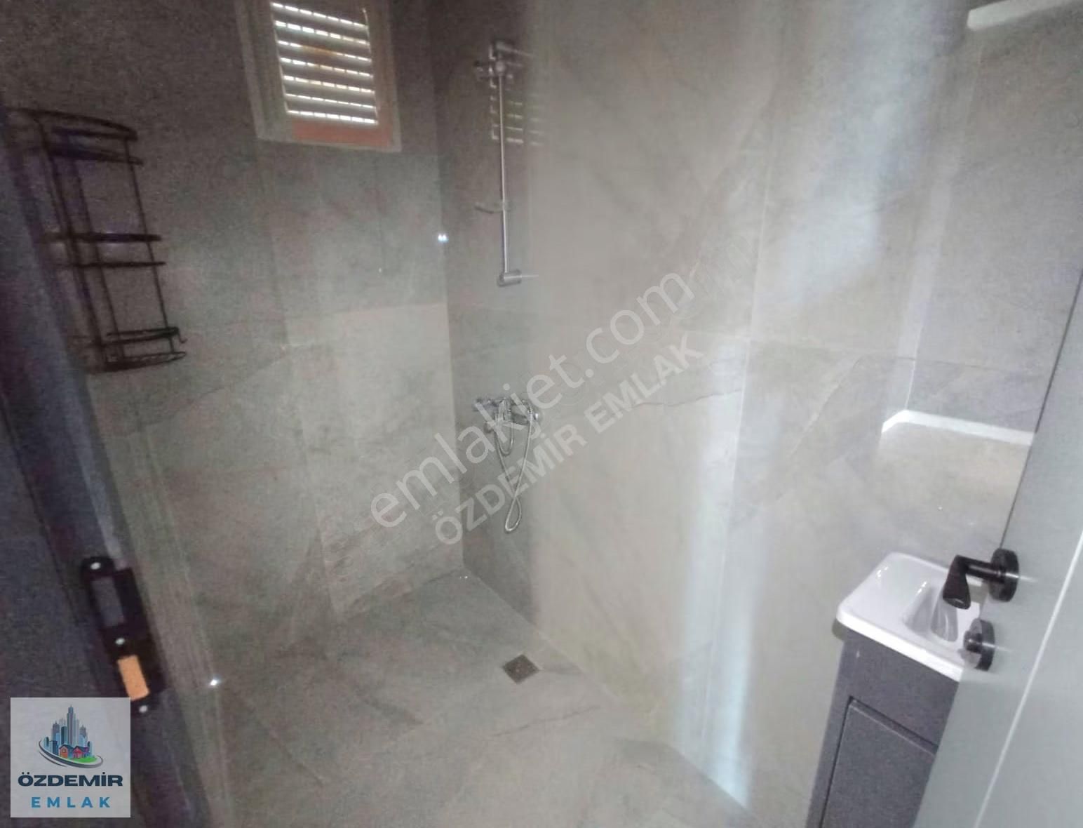 Özdemir Emlak'tan Manzaralı Full Yapılı Giyinme Odalı 4+1!!!! - Görsel 15