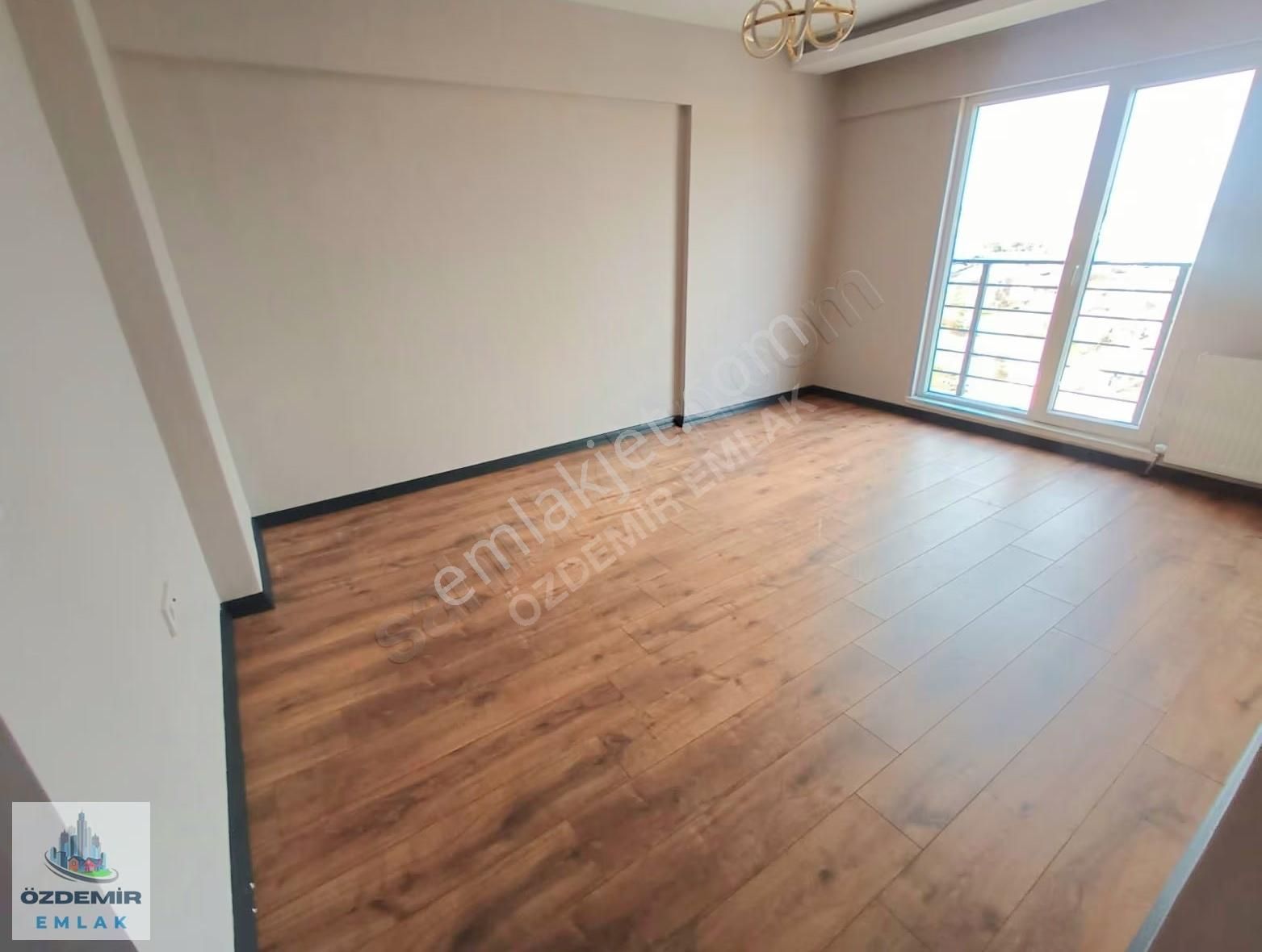 Özdemir Emlak'tan Manzaralı Full Yapılı Giyinme Odalı 4+1!!!! - Görsel 30