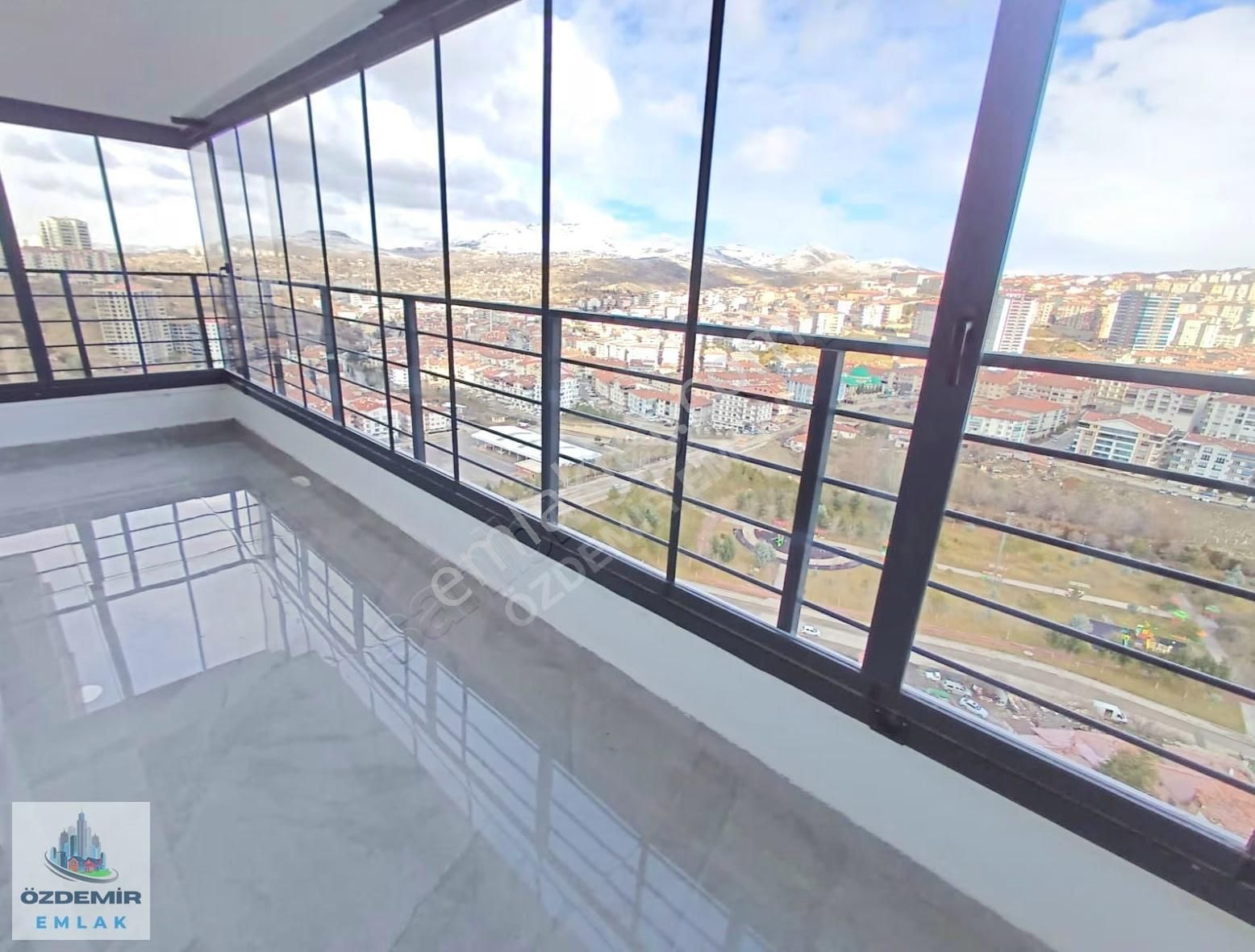 Özdemir Emlak'tan Manzaralı Full Yapılı Giyinme Odalı 4+1!!!! - Görsel 27