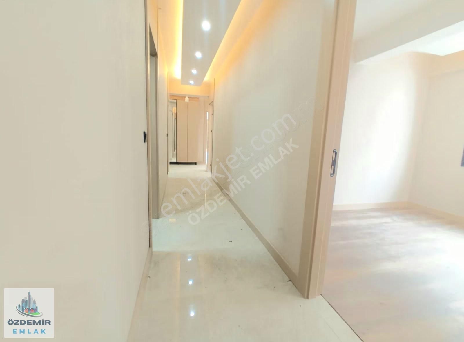 Özdemir Emlak'tan K.köyün'de Lüx Yapısı İle 3+1 Y.giriş Daire - Görsel 28