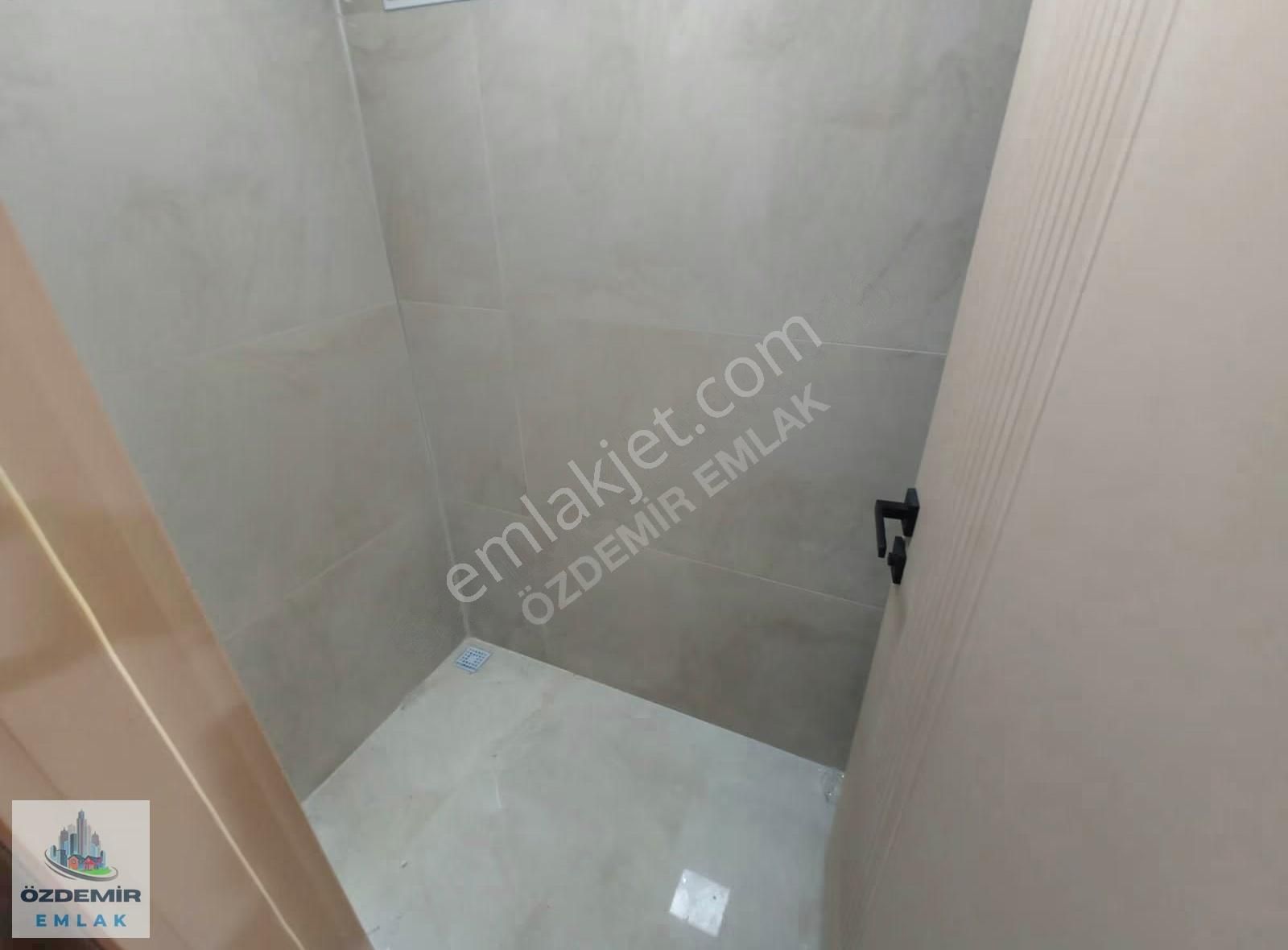 Özdemir Emlak'tan K.köyün'de Lüx Yapısı İle 3+1 Y.giriş Daire - Görsel 31
