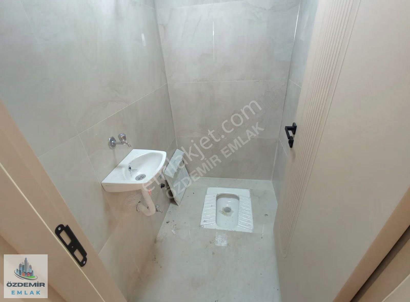 Özdemir Emlak'tan K.köyün'de Lüx Yapısı İle 3+1 Y.giriş Daire - Görsel 7