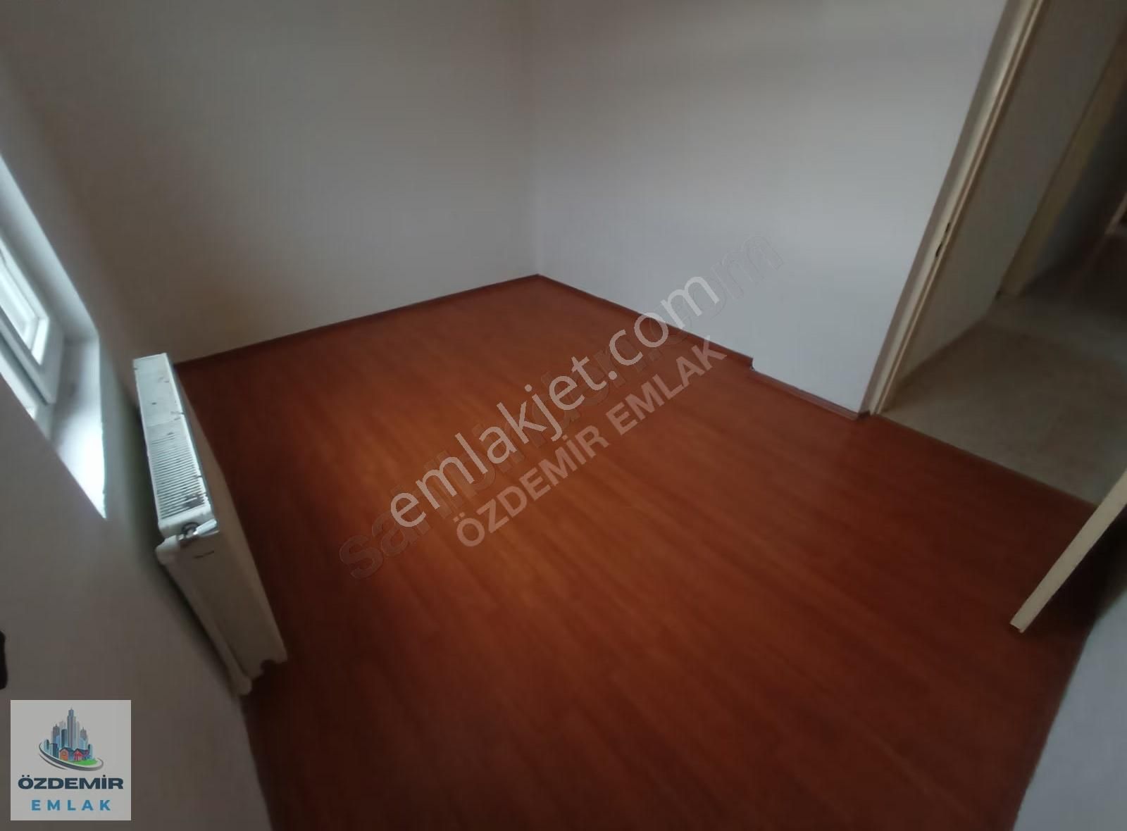 Özdemir Emlak'tan Site İçerisinde Güney Cephe Ara Katta 3+1!!!!! - Görsel 18