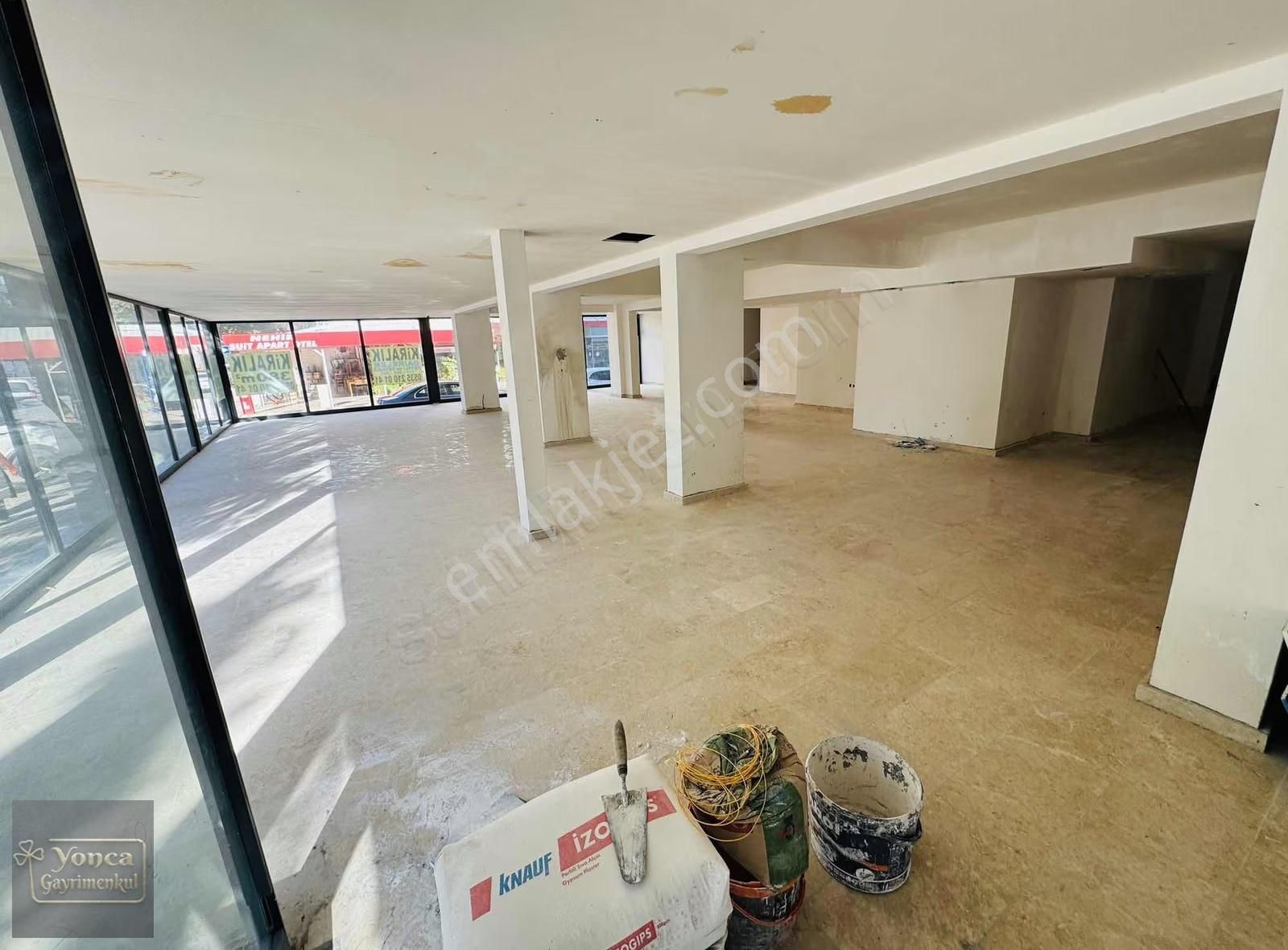Alanya Merkez Otogar Cadde Üzeri Düz Ayak 380 M2 Dükkan - Görsel 6