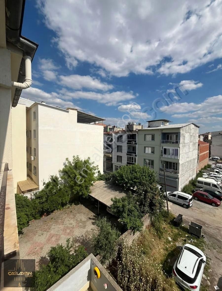 Palmiyeli Sokakta Satılık 3+1 Daire - Görsel 15