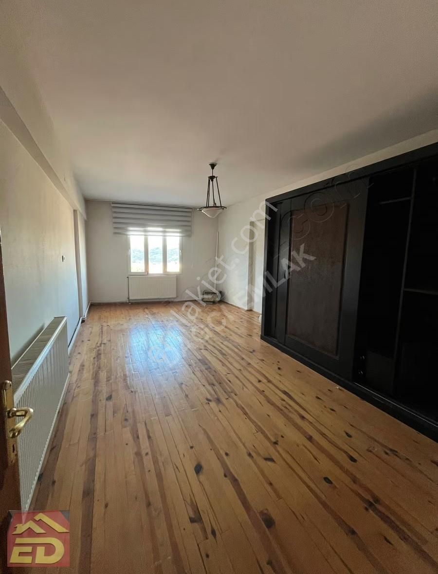 Dağcı Emlak Buldan Ana Cadde Üzeri 155 M2 3+1 Satılık Daire - Görsel 14