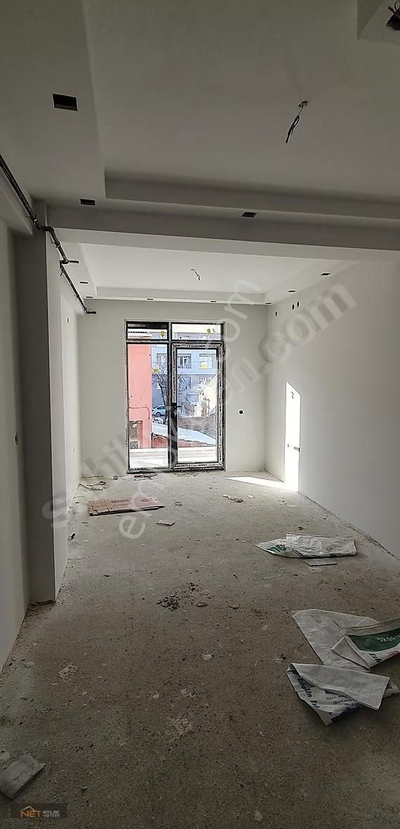 Şirintepe Mah. Lüks Geniş 2+0|sıfır, Balkon, Yerden Isıtma,garaj - Görsel 3