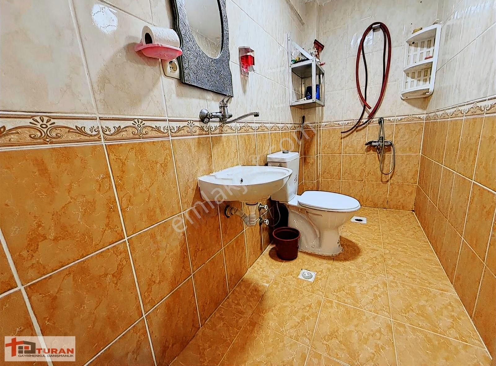 Özlem Caddesi Yakını Ara Katta 3+1 Fırsat Daire (yılın Fırsatı) - Görsel 6