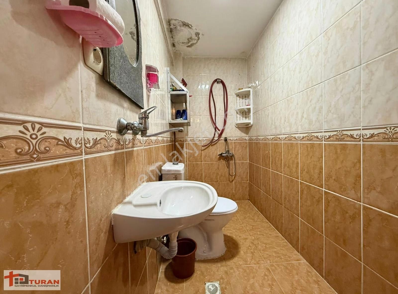 Özlem Caddesi Yakını Ara Katta 3+1 Fırsat Daire (yılın Fırsatı) - Görsel 4