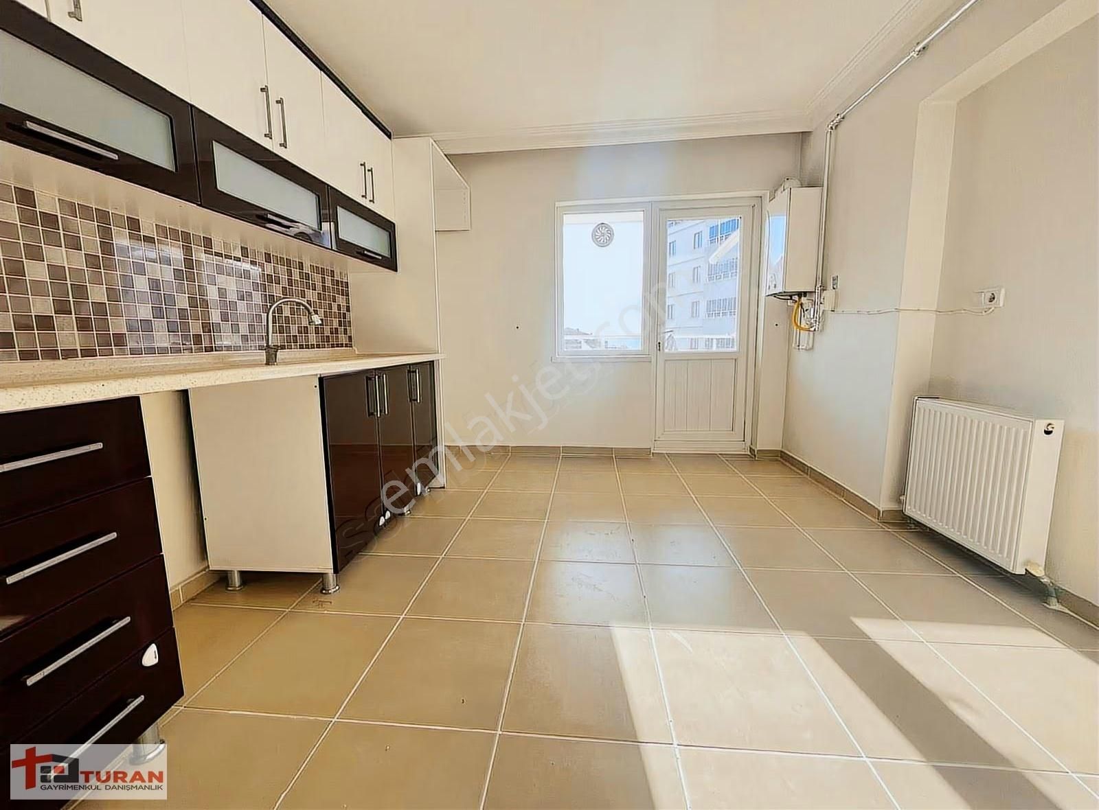 Selim Caddesi Yakını Site Konseptli Kilerli Boş 155m2 3+1 Daire* - Görsel 33