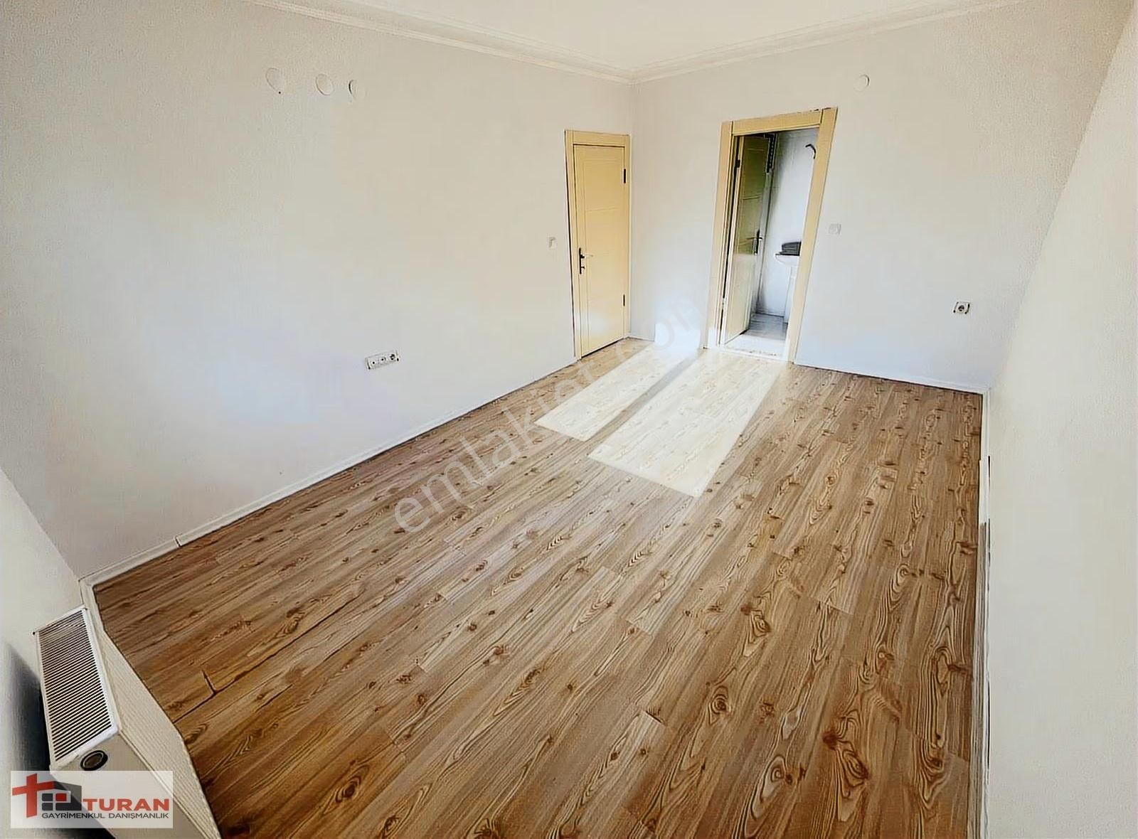 Selim Caddesi Yakını Site Konseptli Kilerli Boş 155m2 3+1 Daire* - Görsel 17