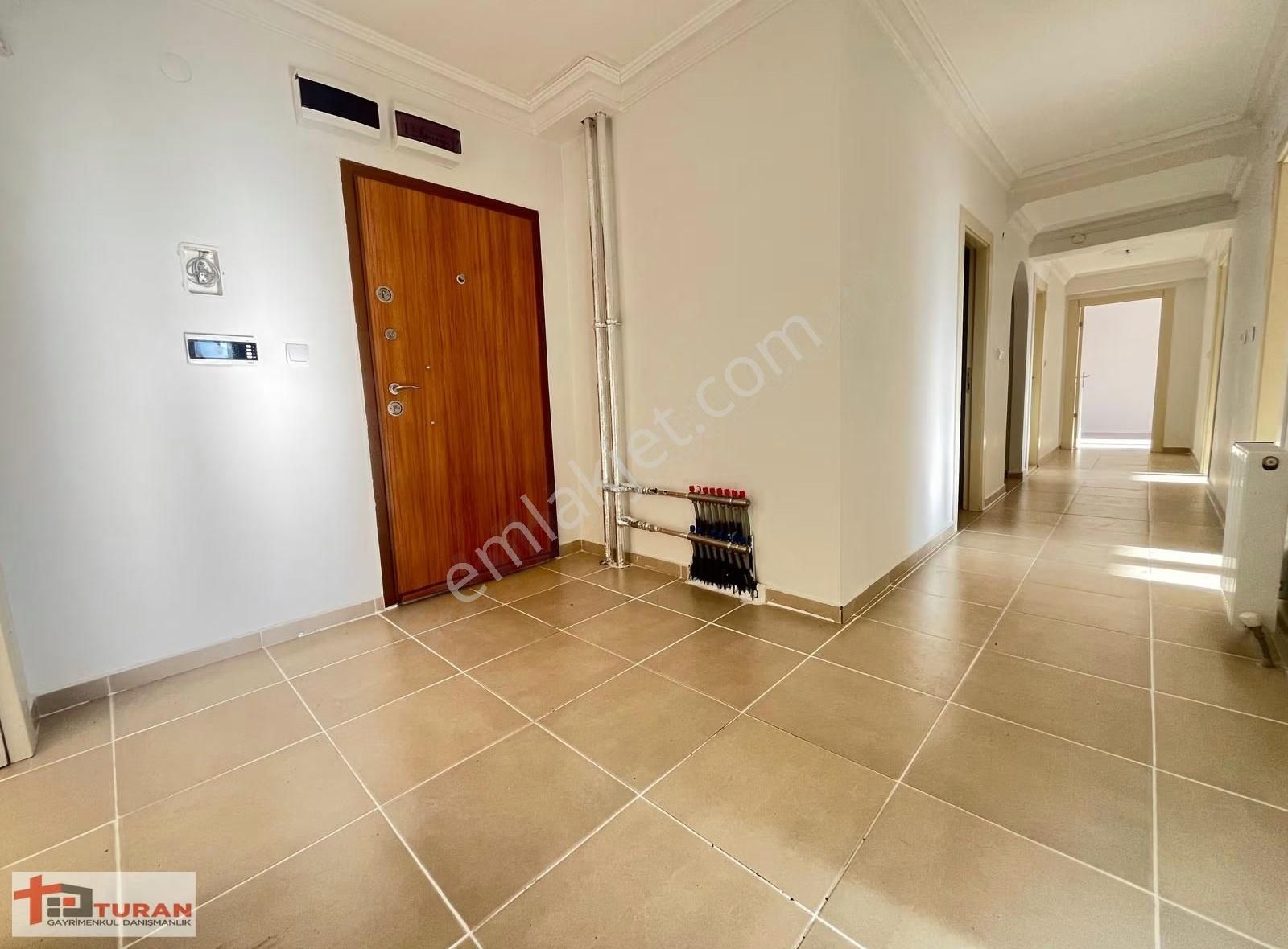 Selim Caddesi Yakını Site Konseptli Kilerli Boş 155m2 3+1 Daire* - Görsel 21