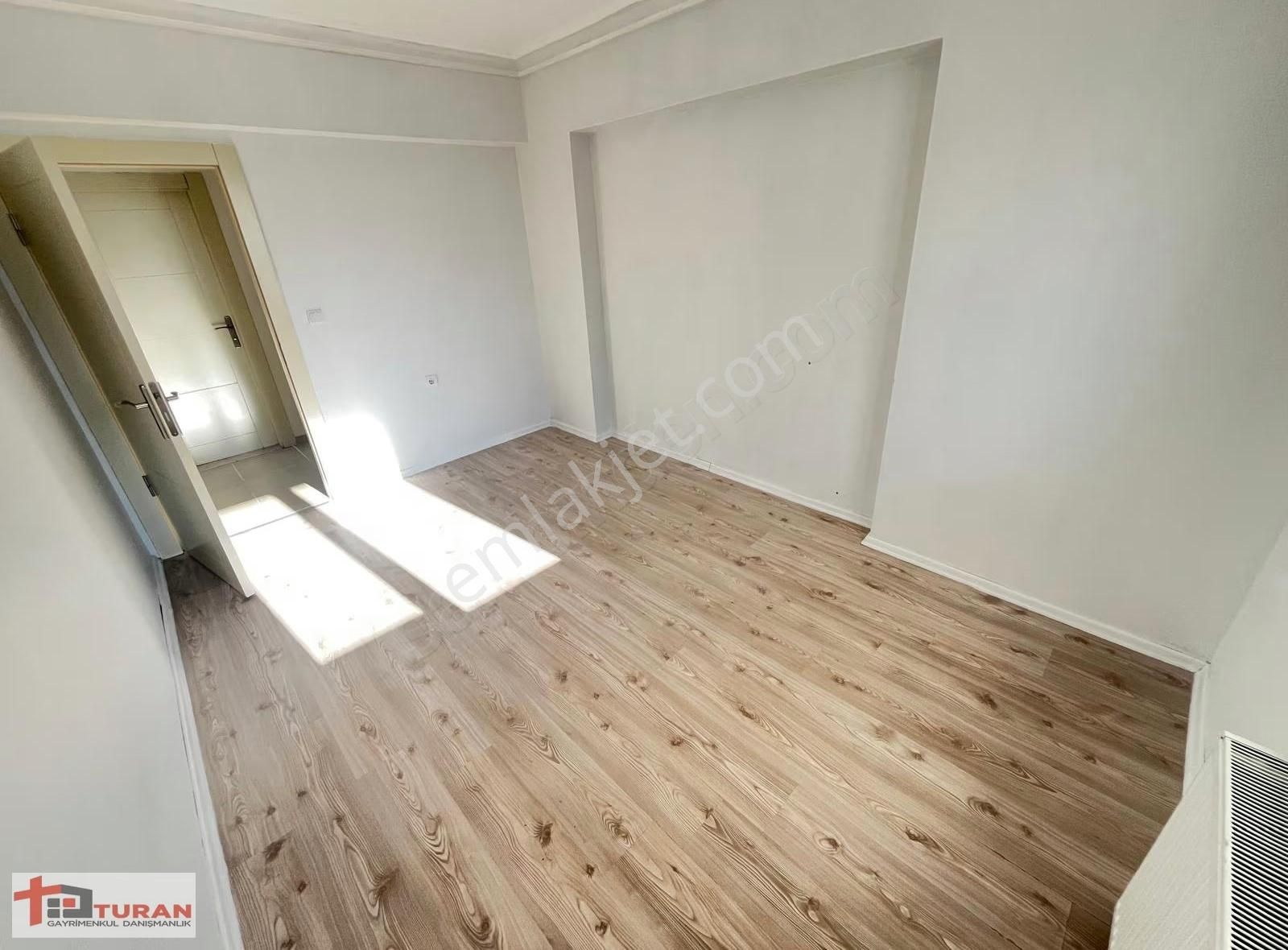 Selim Caddesi Yakını Site Konseptli Kilerli Boş 155m2 3+1 Daire* - Görsel 22