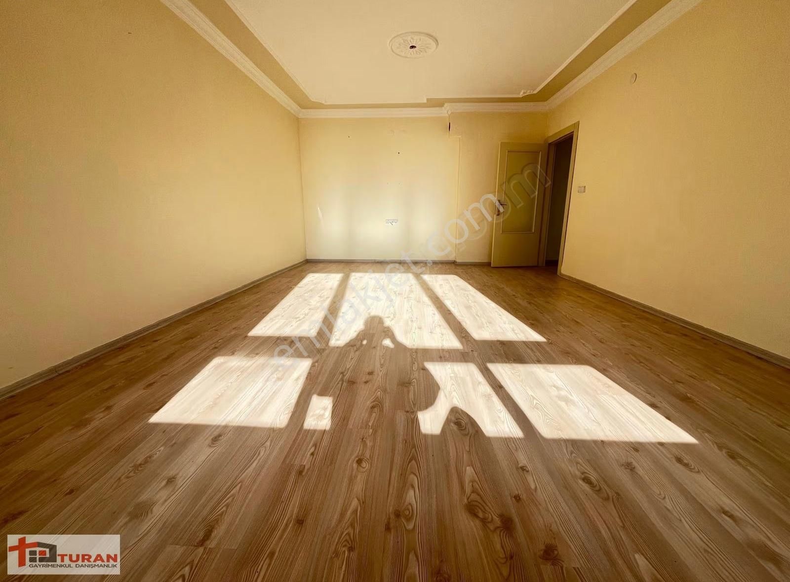 Selim Caddesi Yakını Site Konseptli Kilerli Boş 155m2 3+1 Daire* - Görsel 4