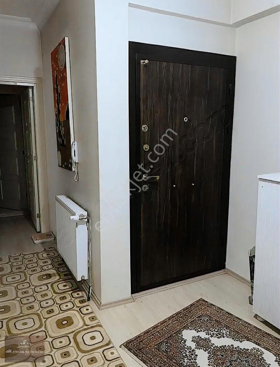 Gül Emlaktan Satlık Fazla Kullanışmamış Eşyalı 12 Yıllık Daire - Görsel 9