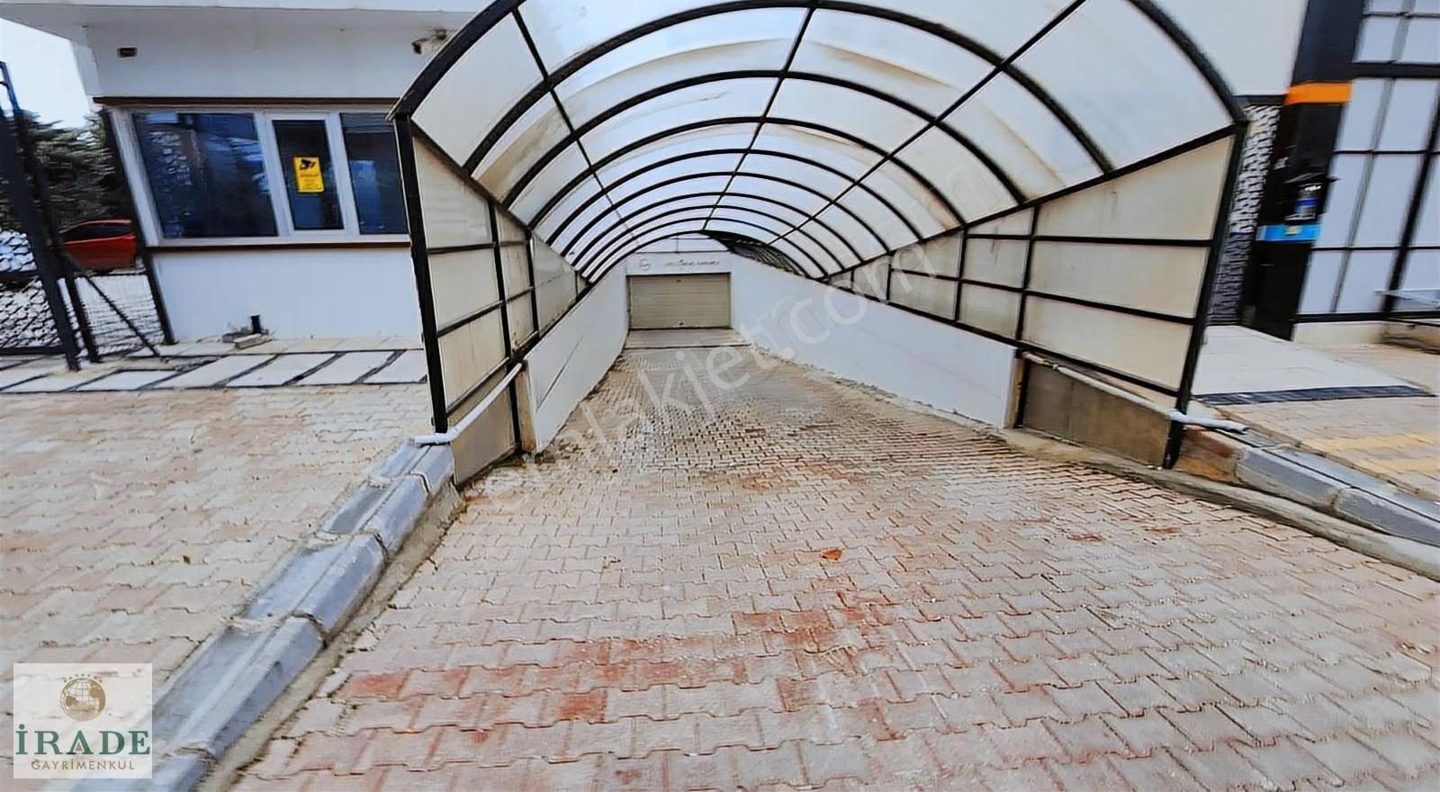 Ömer Halisdmr Cad.site İçi Kpl Otopr 4+1 220m²+60m² Kış Bahçeli - Görsel 8