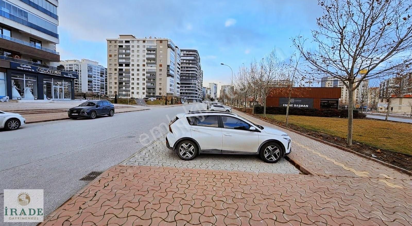 Ömer Halisdmr Cad.site İçi Kpl Otopr 4+1 220m²+60m² Kış Bahçeli - Görsel 24