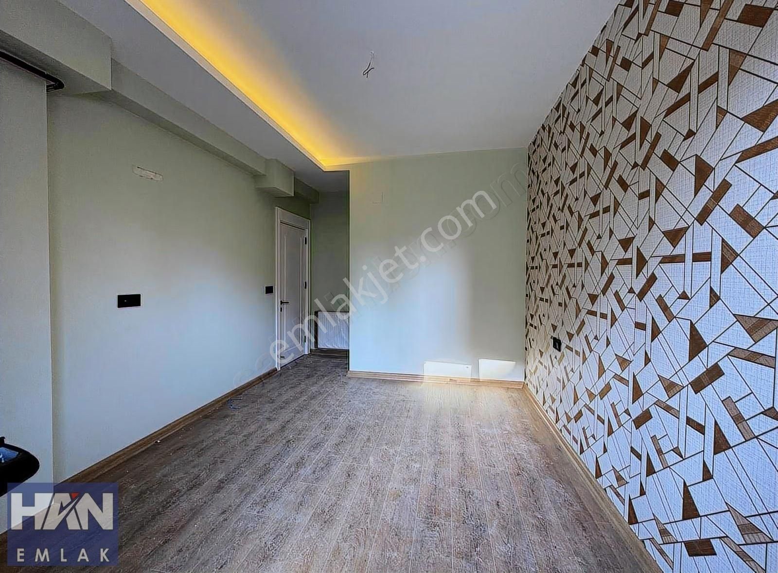 Han Emlak'tan Akdeniz Mah'de S.içi Havuzlu Amerikan Mutfak 2+1 - Görsel 11