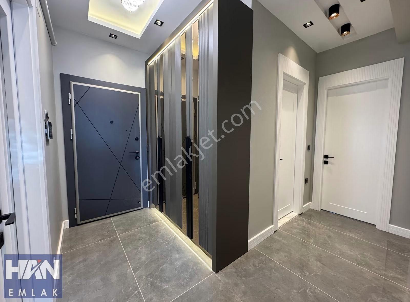 Han Emlak'tan Merkez Mah'de Site İçi Havuzlu,geniş Peyzaj 3+1 - Görsel 7