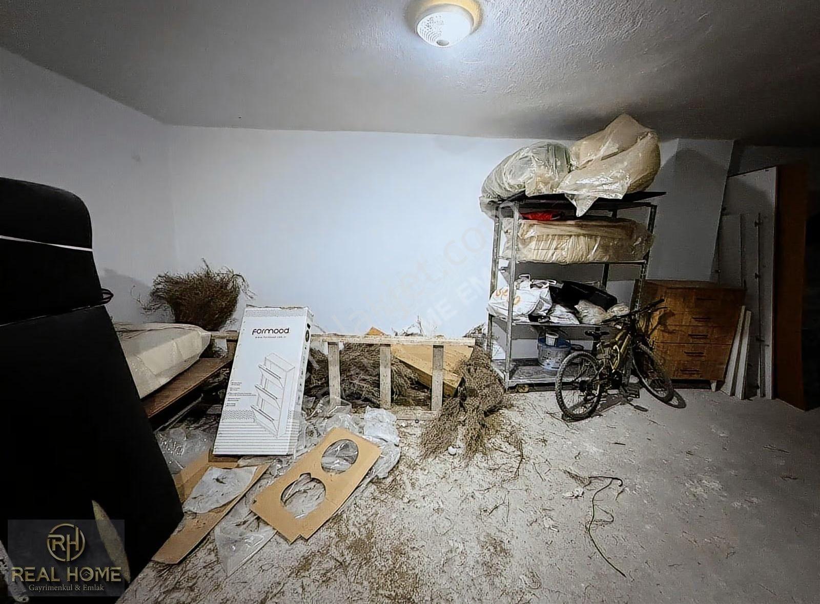 Zeynebiye'de 2+1 Satılık 85 M2 2.kat Balkonlu Lüks Daire - Görsel 13