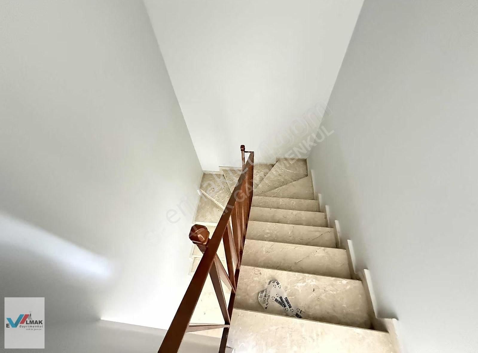 Evalmak'ta Kemerburgaz'da 10+2 (500m2)bahçeli Lüks Villa - Görsel 6