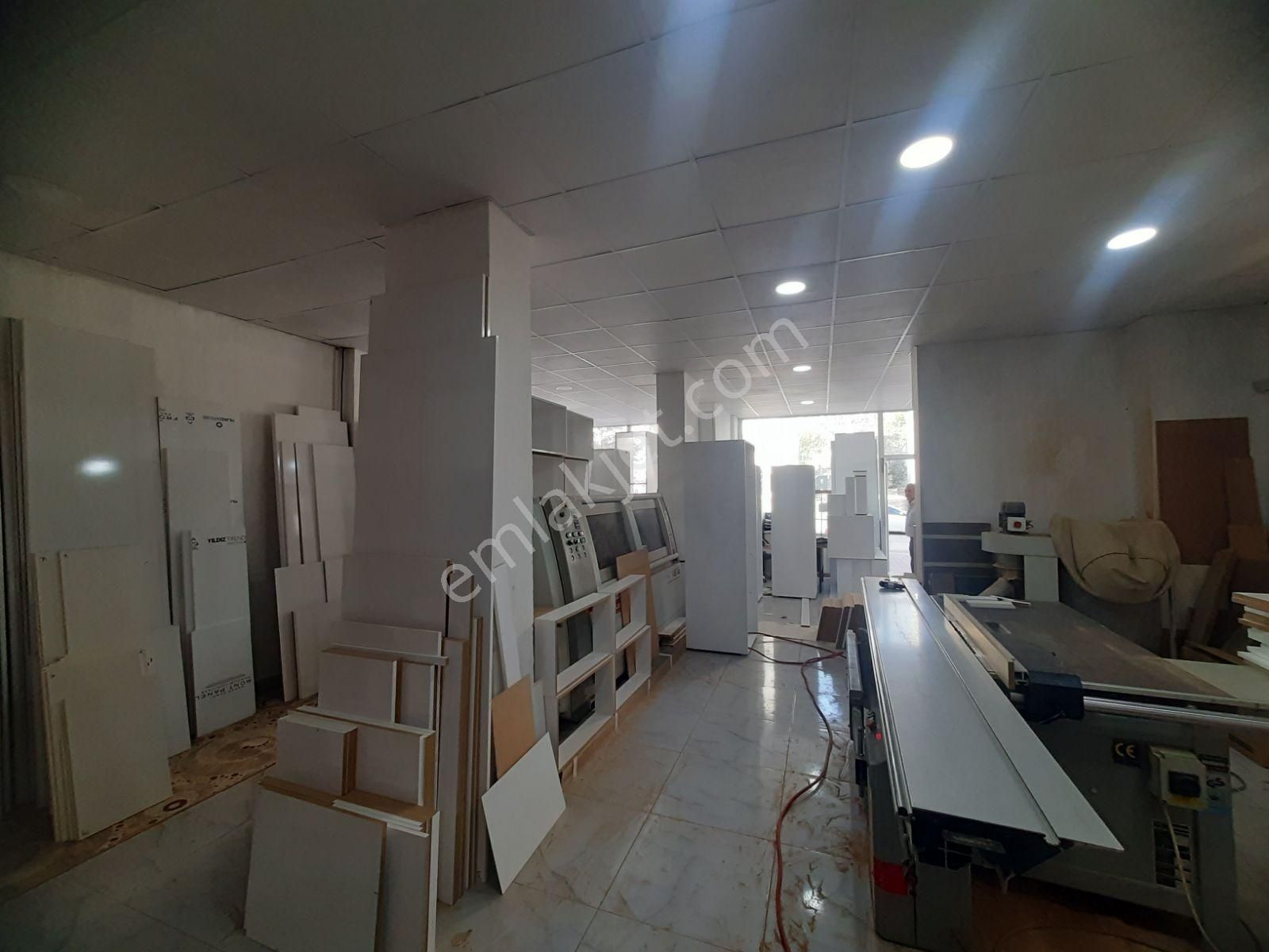 Hakev'den Adıyaman Cumhuriyet Mahallesinde Satılık Dükkan - Görsel 2