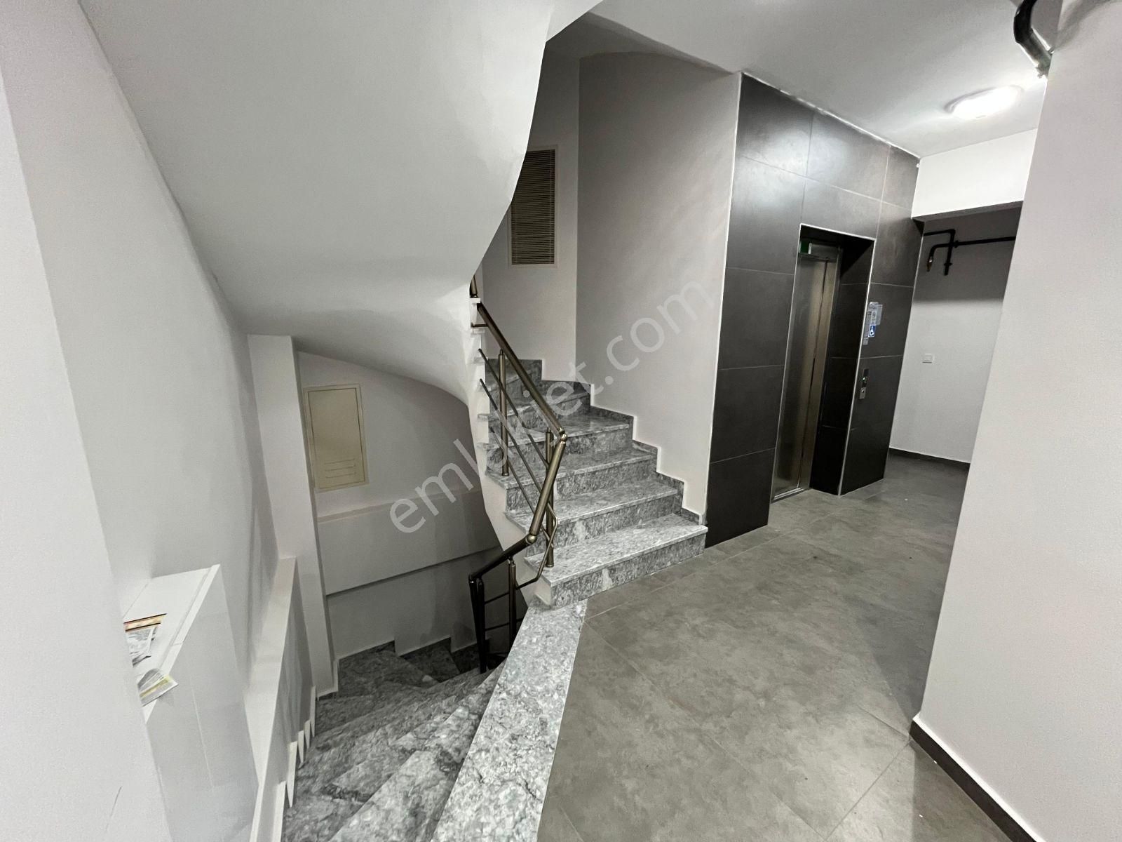 Kiralık 2. Kat 2+1 Yeni Daire - Görsel 14