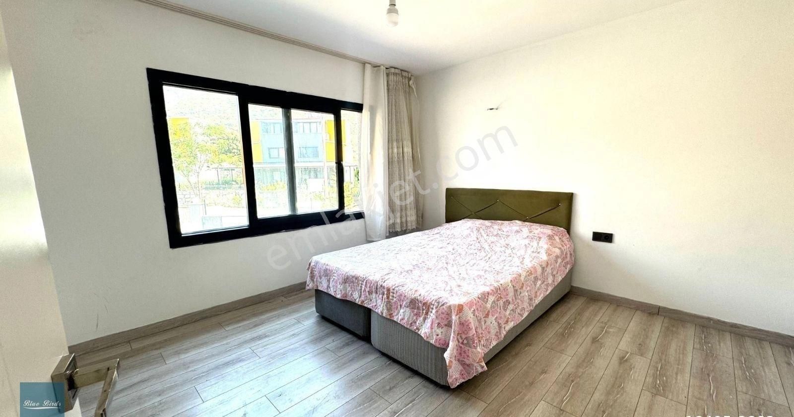 Kuşadası 3+1 Genis Masrafsız Uygun Villa - Görsel 10
