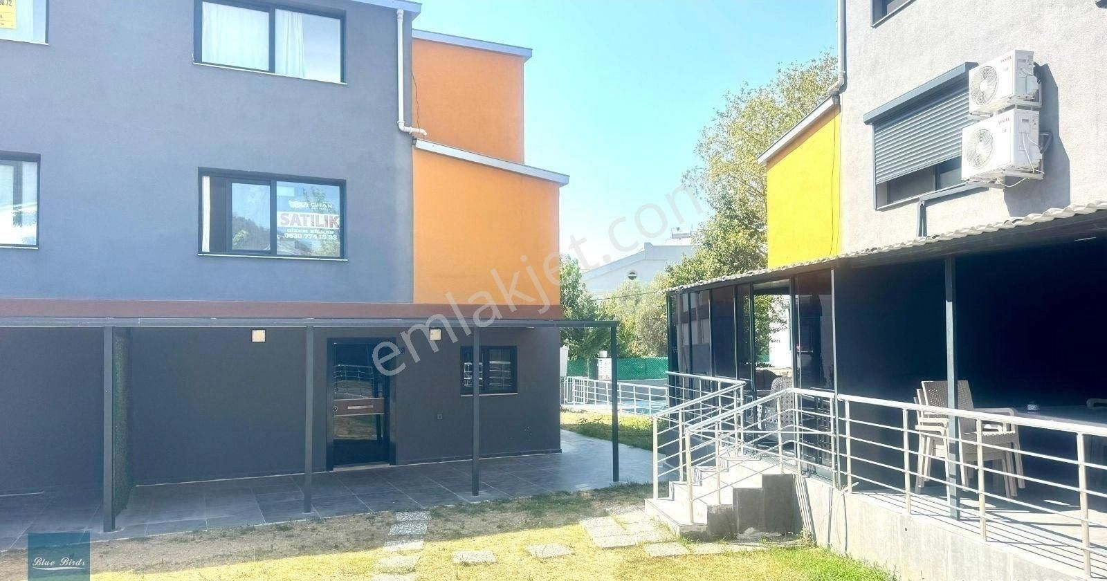 Kuşadası 3+1 Genis Masrafsız Uygun Villa - Görsel 2