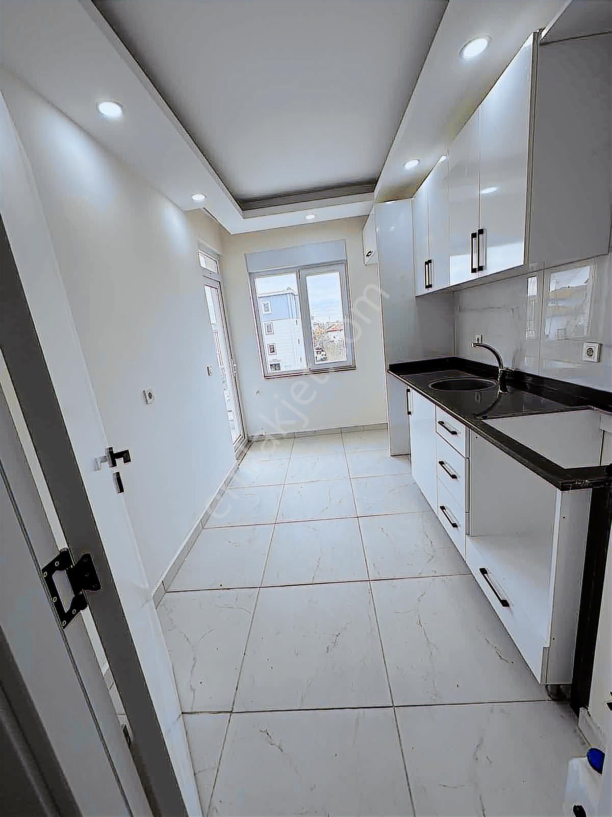 Çıplaklı Da Ara Kat Sıfır 2+1 Kiralık - Görsel 6