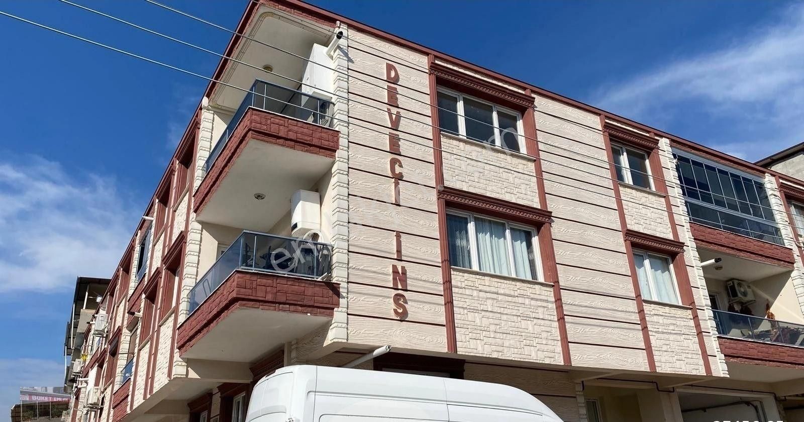 Buket Emlak'tan İnönü Mah. Satılık 3+1 Daire Yüksek Girişli Doğal Gazlı