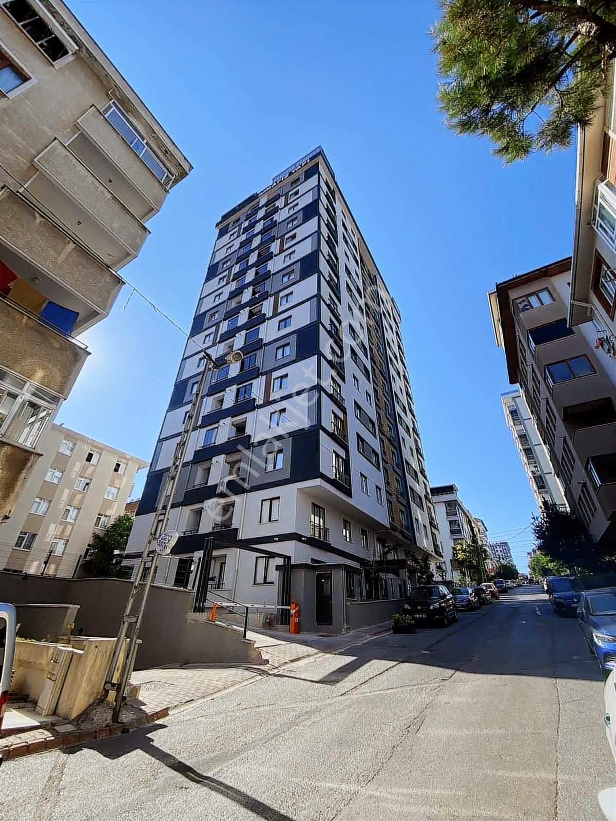 Manzaralı Kapalı Otoparklı Ve İskânlı Yeni Daire... - Görsel 5