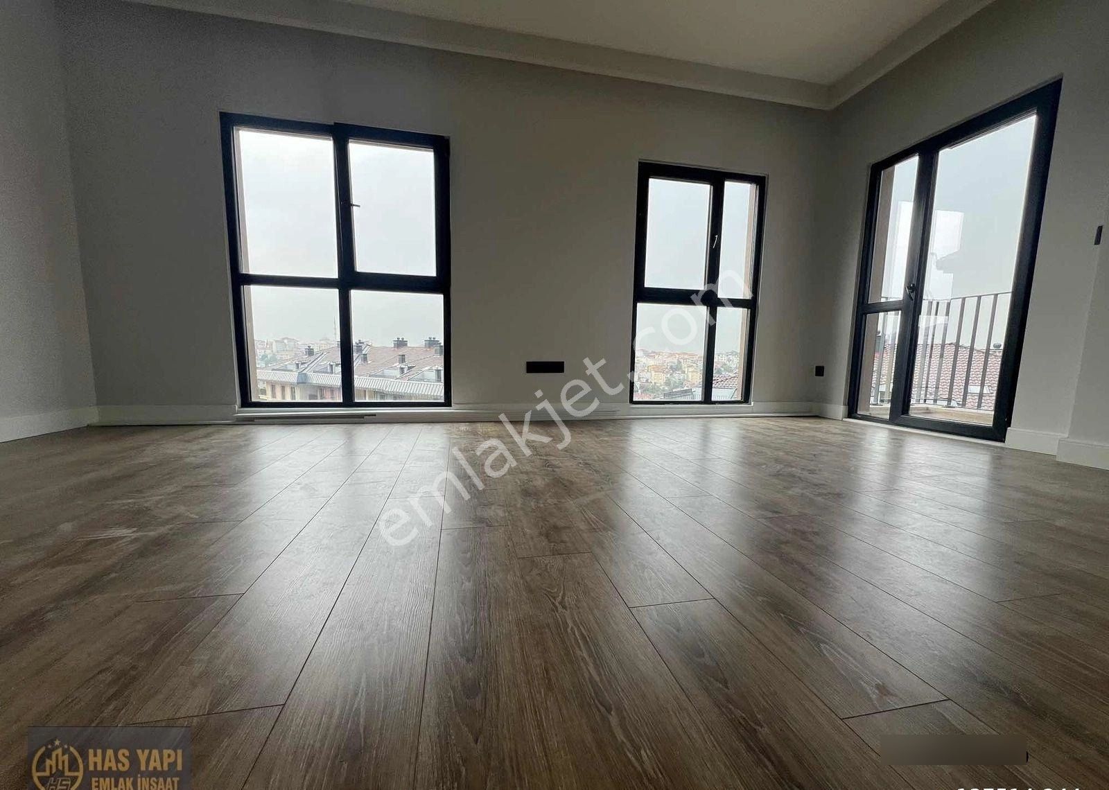 Üsküdar Mehmet Akif Ersoy Hastanesinde Site İçerisinde 2+1