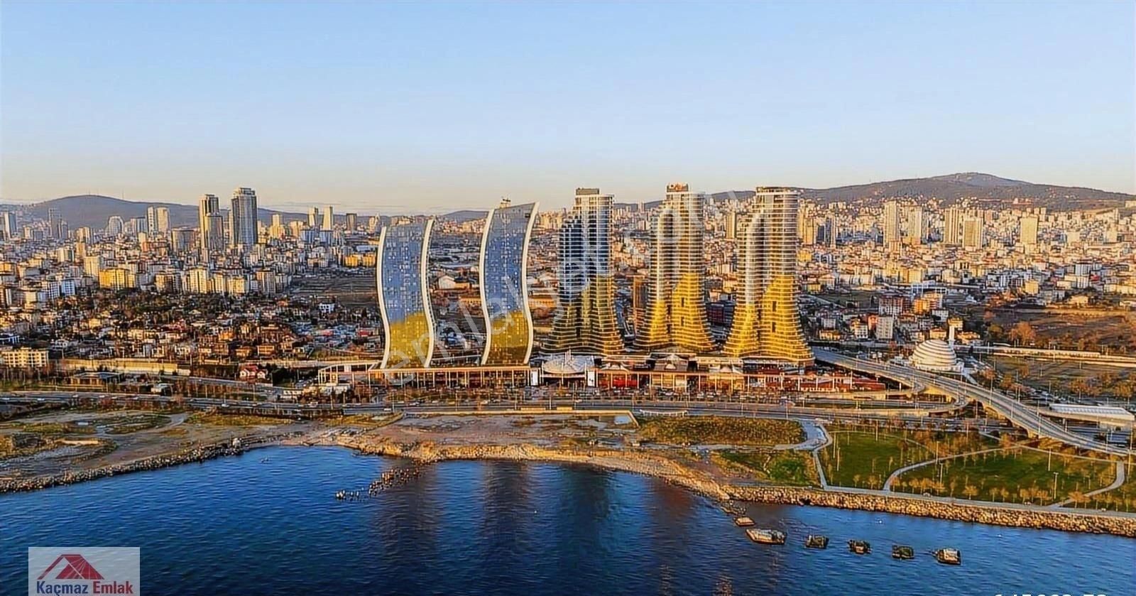 İstmarina Kiralık 2+1 Geniş Teras Eşyasız Deniz Manzaralı - Görsel 3