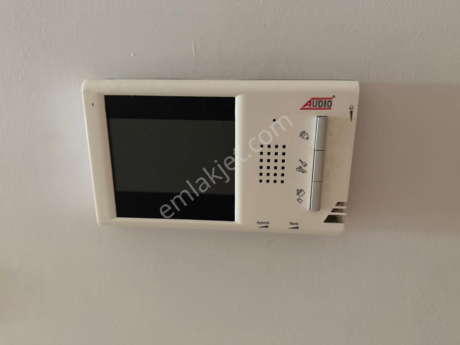Bağlarbaşı'nda 5 Yaşında 2+1 Salon 70 M² Daire - Görsel 10
